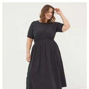 Gray Short-Sleeve Midi Dress - Casual Everyday Fit